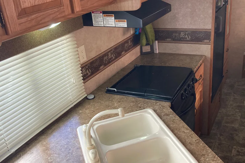 Trent's Spacious Springdale