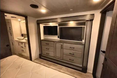 Luxury Size. Bigger is better!