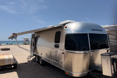 2022 Airstream Panoramic windows, Rear Hatch, Military Base access