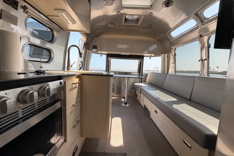 2022 Airstream Panoramic windows, Rear Hatch, Military Base access