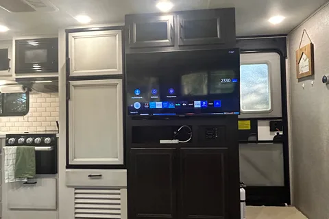 Jayco Jay Feather Travel Trailer