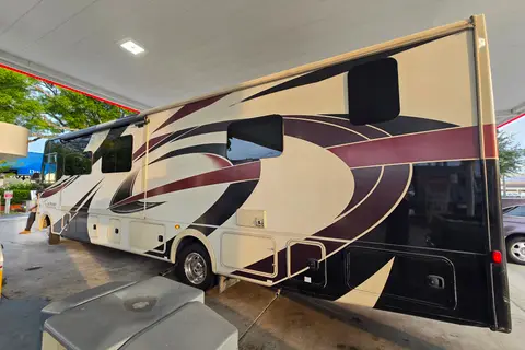 Beautiful Forest River Coachmen Mirada