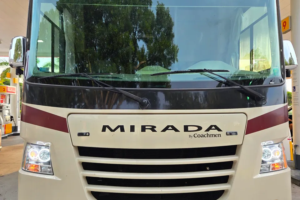 Beautiful Forest River Coachmen Mirada