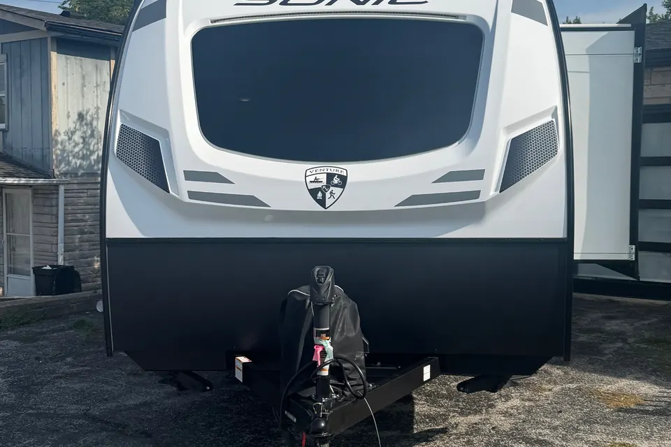 Josh's Venture Sonic lite Travel Trailer
