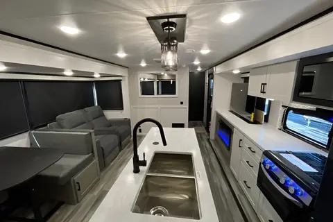 Tristen's Jayco Jayfeather 27MK Travel Trailer