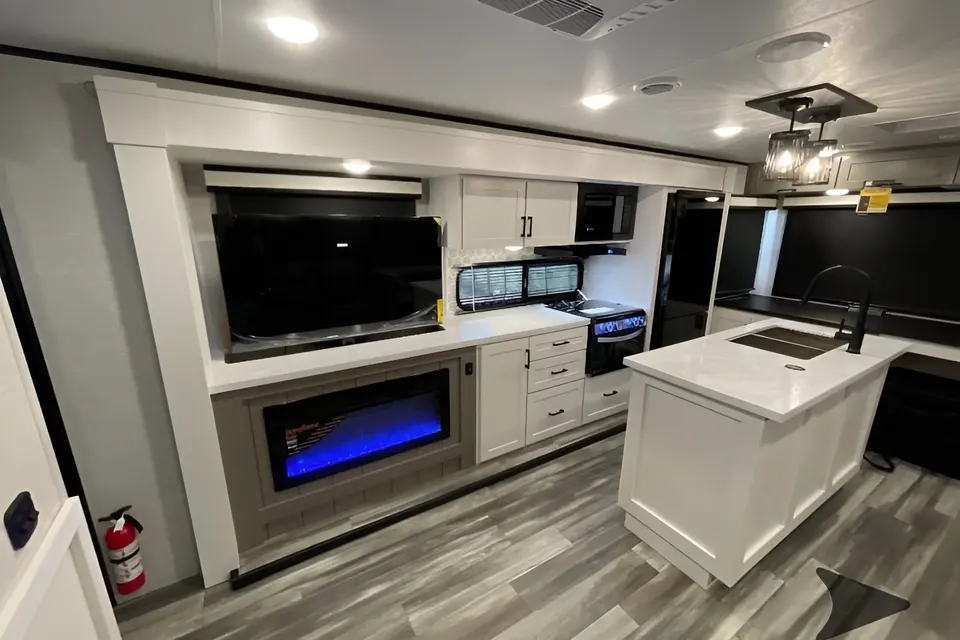 Tristen's Jayco Jayfeather 27MK Travel Trailer
