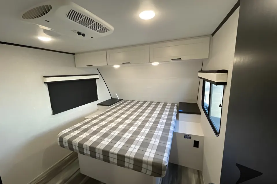 Tristen's Jayco Jayfeather 27MK Travel Trailer