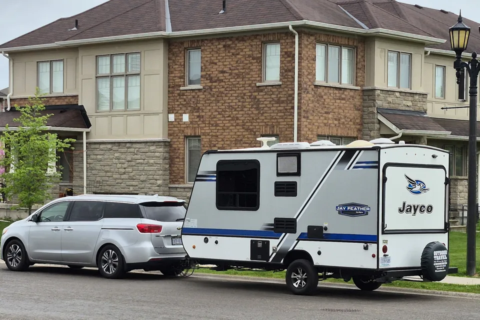 Daniel's Jayco Jay Feather 16 XRB Hybrid Camper