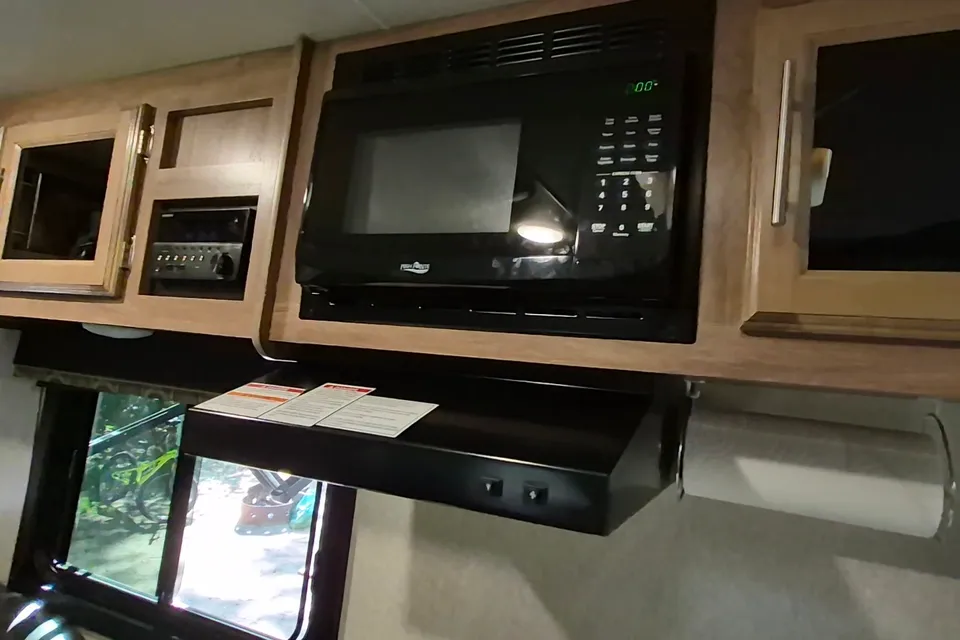 Daniel's Jayco Jay Feather 16 XRB Hybrid Camper