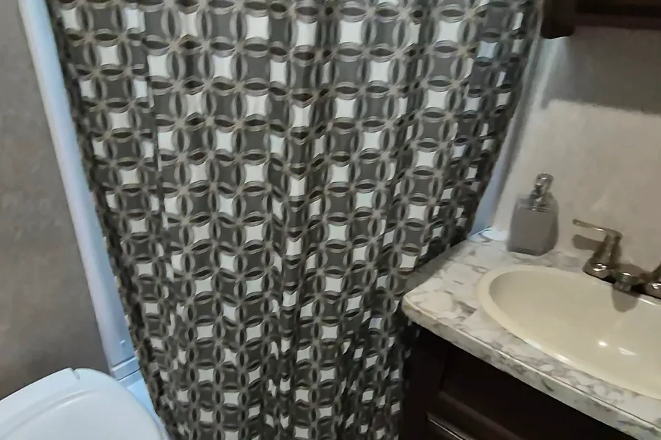 Daniel's Jayco Jay Feather 16 XRB Hybrid Camper