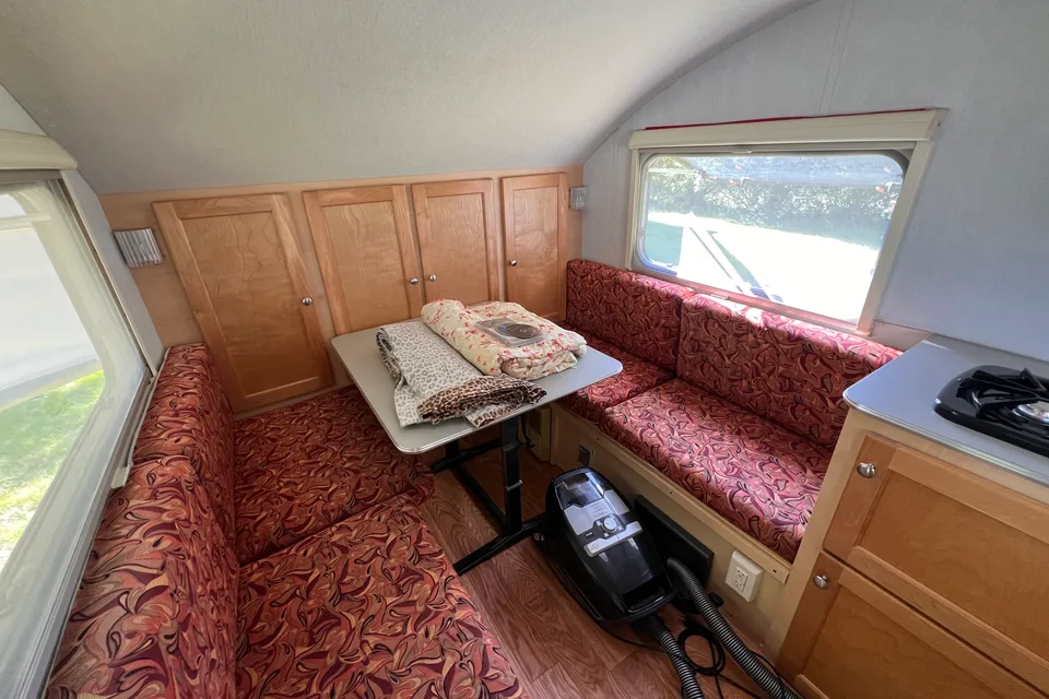 Kimberly's Dutchmen T@B Micro Trailer