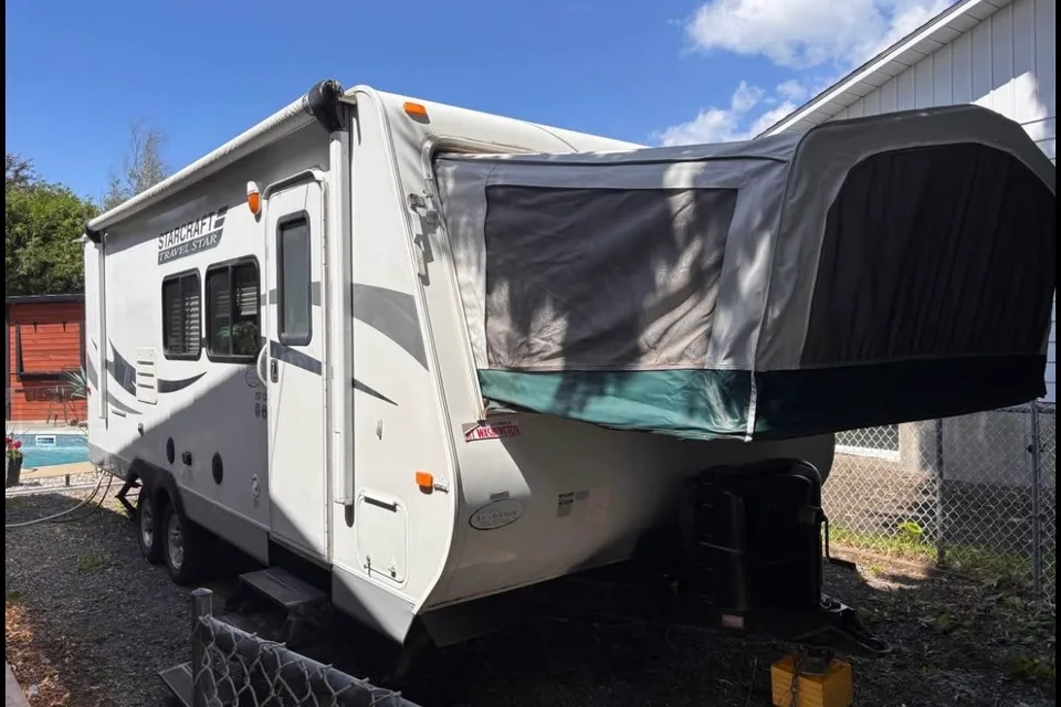 Julien's Starcraft 237 Cks travelstar Hybrid