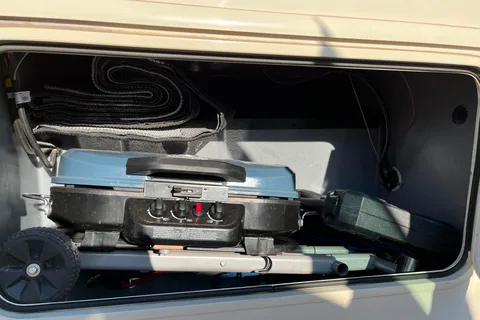 Robert's Fleetwood Flair 29M Class A