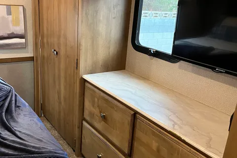 Robert's Fleetwood Flair 29M Class A