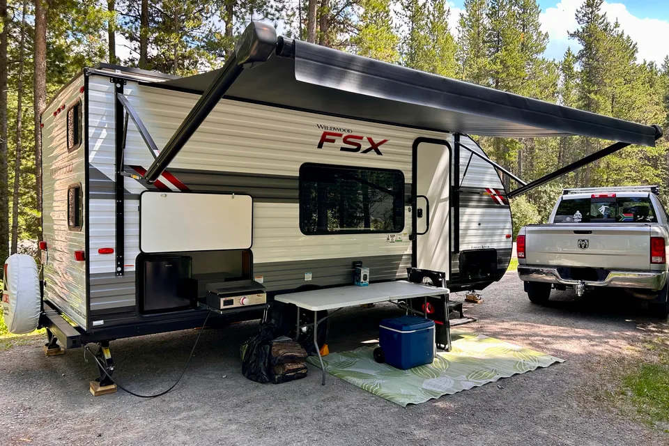 Awesome Forest River 2022 Wildwood FSX 179DBK with double bunks