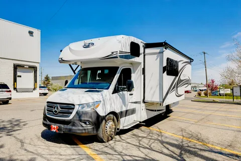 Dan's 2022 Jayco Melbourne