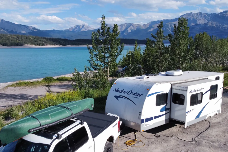 Shadow Cruiser 28' Travel Trailer
