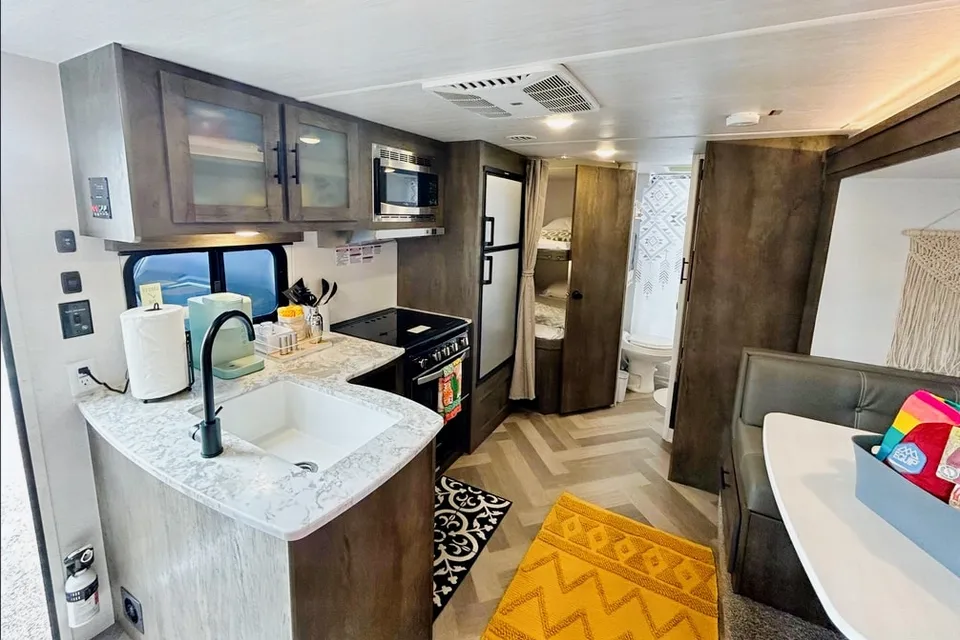 “Haul-Tel California” Your getaway awaits!