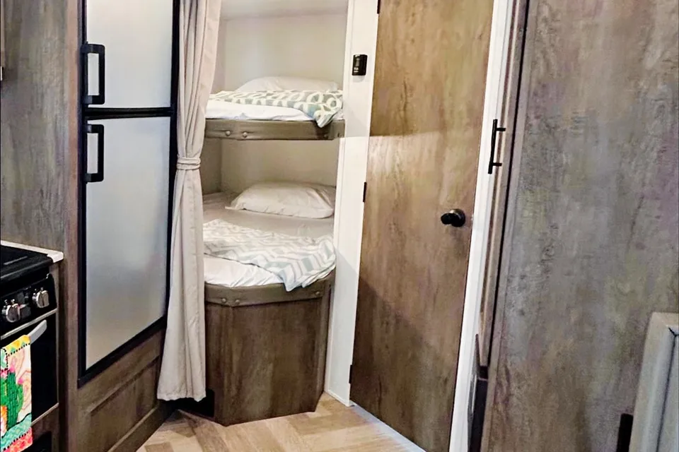 “Haul-Tel California” Your getaway awaits!