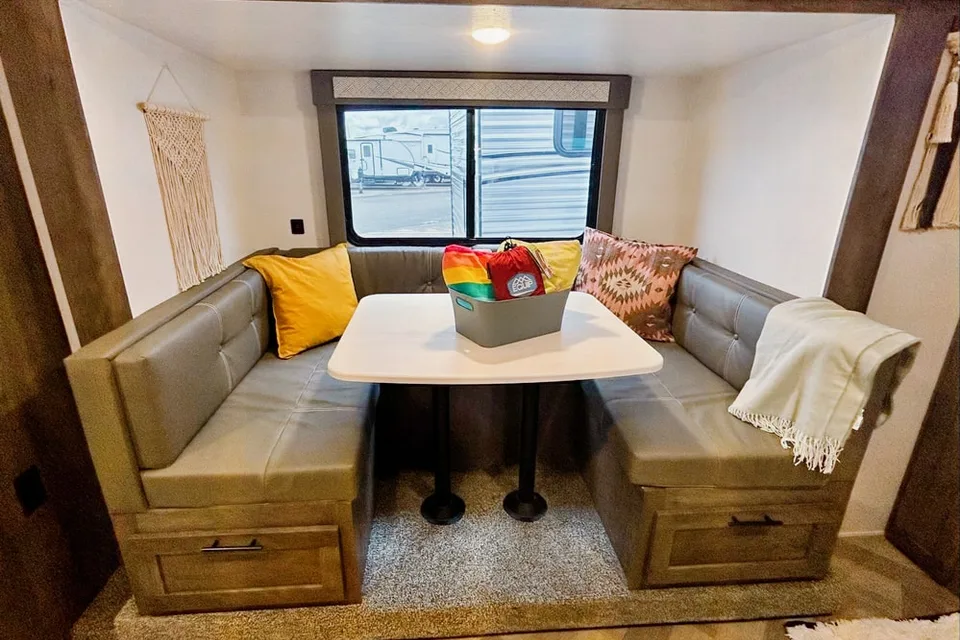 “Haul-Tel California” Your getaway awaits!
