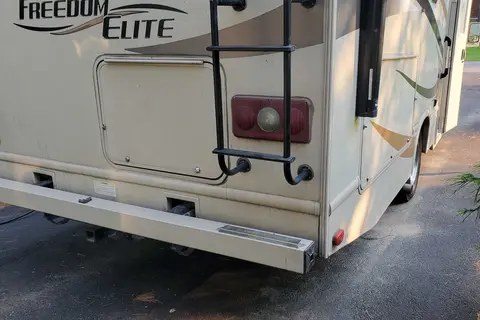 Realiser l'horizon : Thor Motorhome classe C
