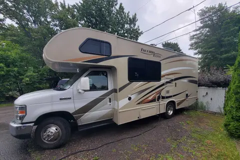 Realiser l'horizon : Thor Motorhome classe C
