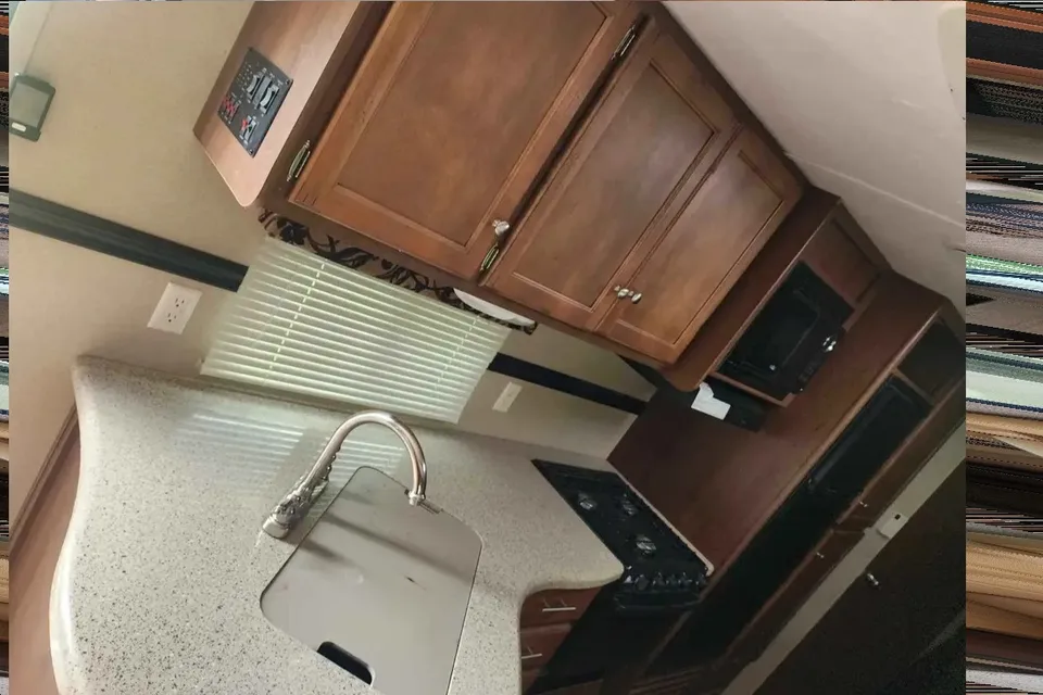 Melissa's Dutchmen Aspen Trail 2810BHS Travel Trailer