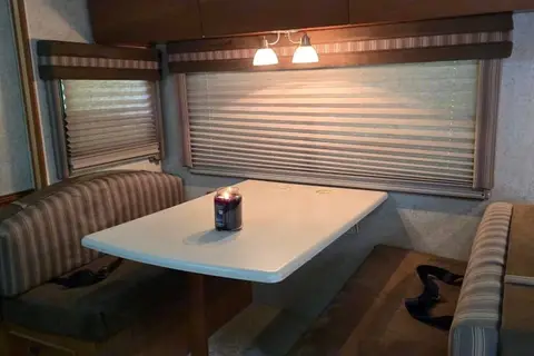 GBA Leisure Winnebago Sightseer 35J Class A