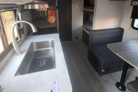 Shasta 18BH Perfect Bunkhouse