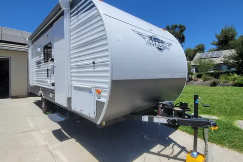 Shasta 18BH Perfect Bunkhouse