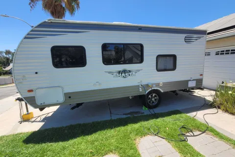 Shasta 18BH Perfect Bunkhouse