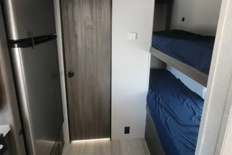 Shasta 18BH Perfect Bunkhouse