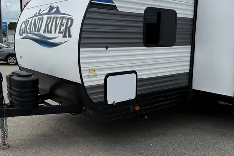 Susie’s Special waiting fall & winter bookings 2026 Grand River 27BHP Travel Trailer
