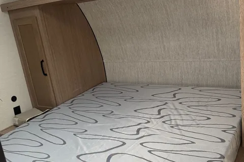 Susie’s Special waiting fall & winter bookings 2026 Grand River 27BHP Travel Trailer