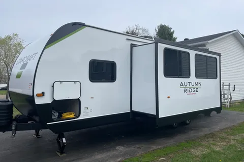 June's Starcraft 26BHS Travel Trailer