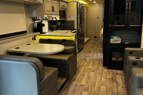 Nicholas's Jayco precept 36c Class A