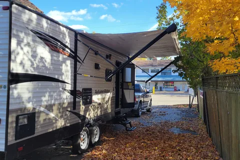 Justin's Starcraft Autumn ridge Travel Trailer