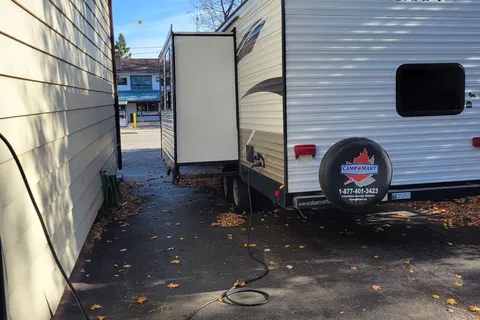 Justin's Starcraft Autumn ridge Travel Trailer