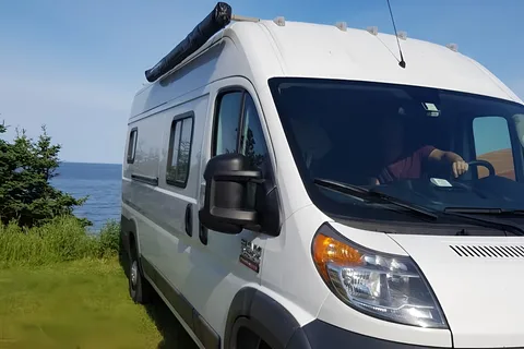 Vanlife_in_the-Maritimes