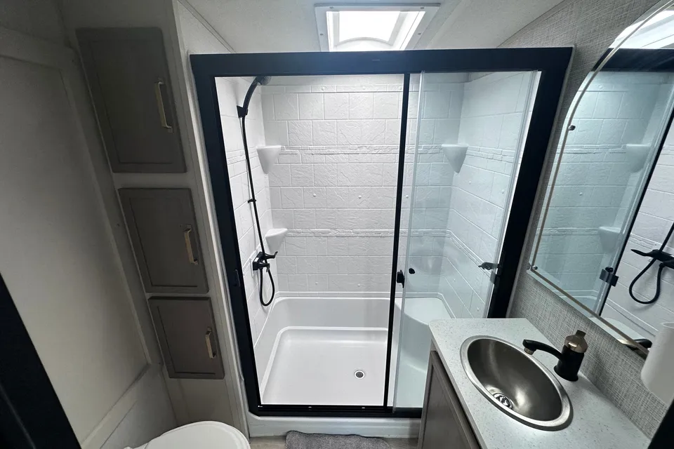 Forest River Heritage 320 viewGlen Fifth Wheel
