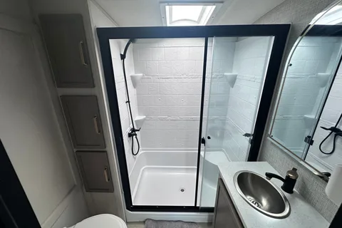Forest River Heritage 320 viewGlen Fifth Wheel
