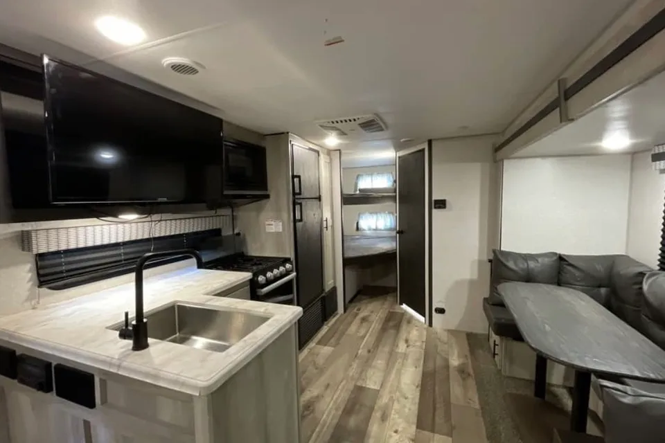 Vinny's KZ Connect Travel Trailer