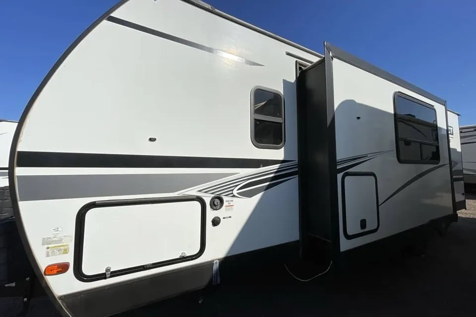 Vinny's KZ Connect Travel Trailer