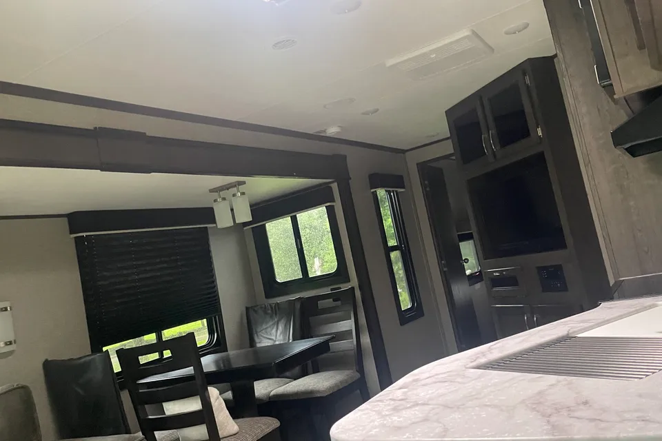 Sami's Jayco 28RLS Travel Trailer