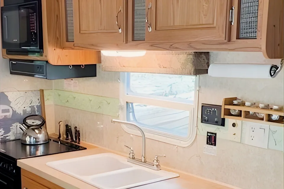 Mark's Nash 22GQ Travel Trailer