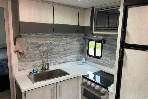 Justin's Travel Lite RV Evoke Model A Travel Trailer