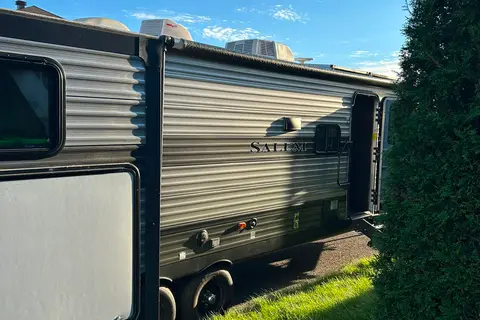 Pat's Forest River Salem 31kqbts Travel Trailer