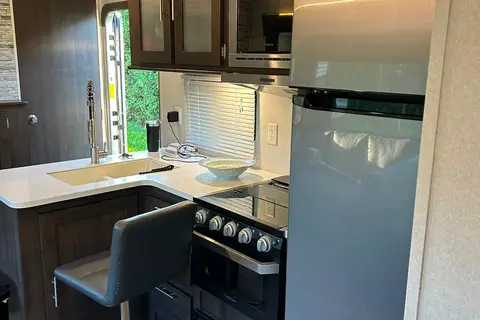 Pat's Forest River Salem 31kqbts Travel Trailer