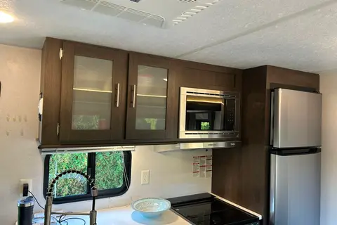 Pat's Forest River Salem 31kqbts Travel Trailer