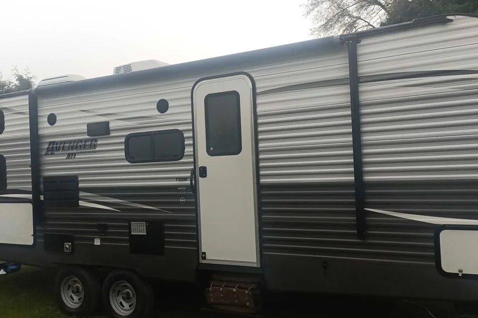 Anthony's Prime Time 24bh Travel Trailer